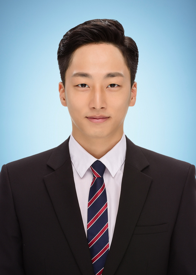 문지현